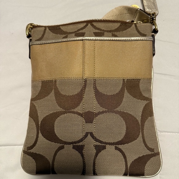 Coach Signature Crossbody Bag Tan Brown Canvas Gold Leather Trim 7.5 x 8.5 Bag - Picture 9 of 10